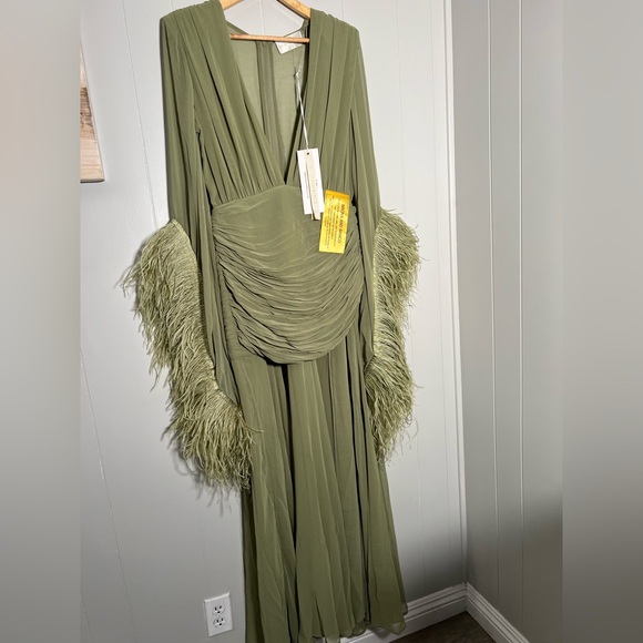 BRONX AND BANCO
Geisha Feather-cuff Gown in Chiffon - Picture 9 of 12